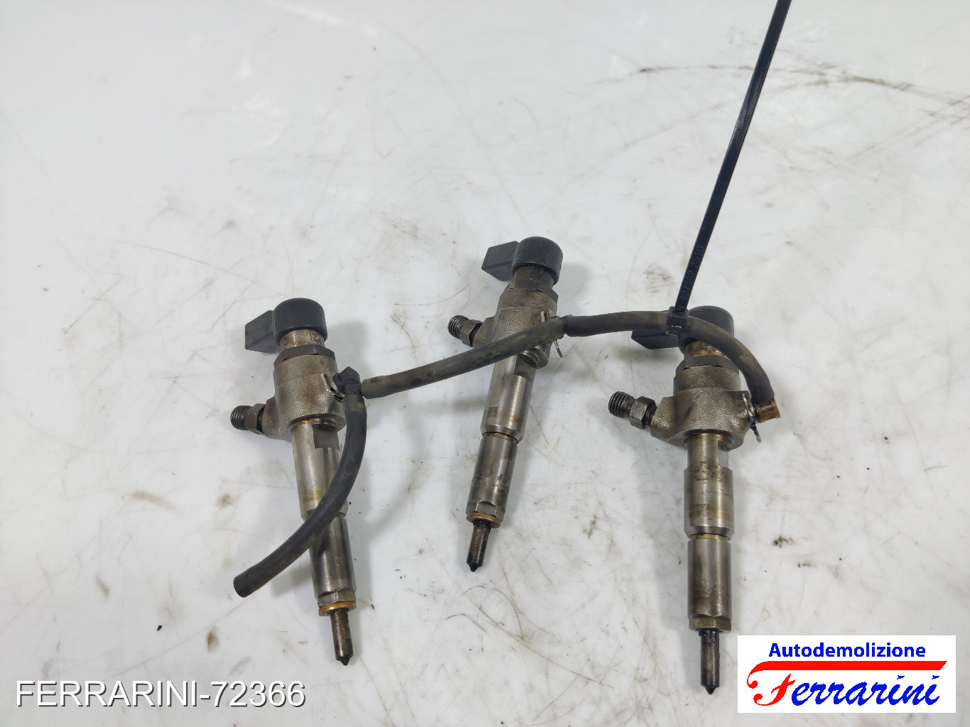 Iniettore FORD FIESTA 5 JD, JH 1.4 TDCI 2001-2008