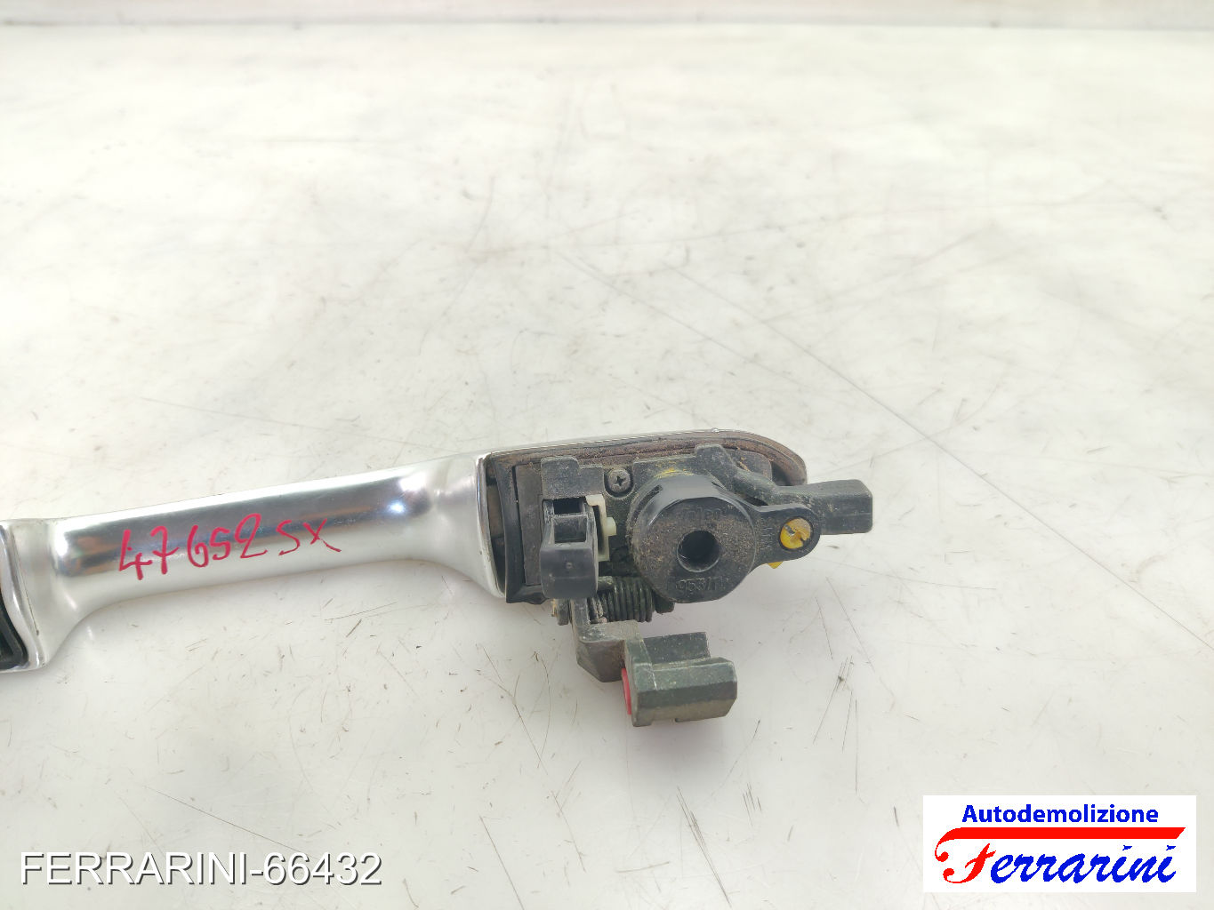 Maniglia Porta Esterna ALFA ROMEO 147 937 2001-2010 sinistra, sx, frontale 6