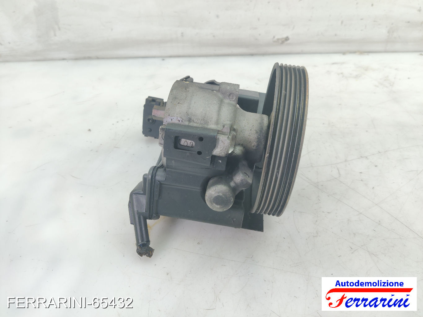 Pompa Servosterzo OPEL CORSA C X01 1.2 2000-2009 9636868880, 26079836, 260798366 6
