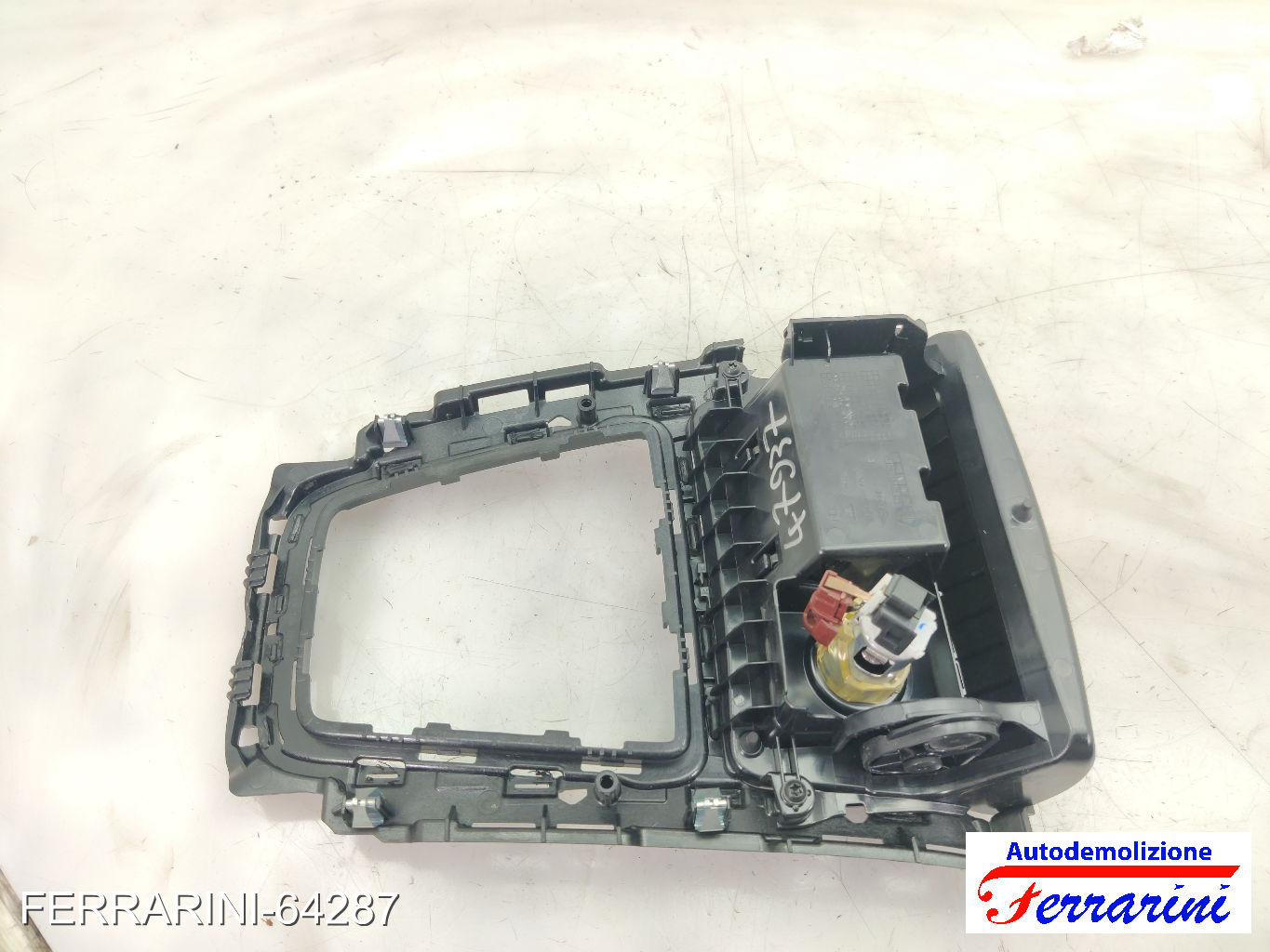 cornice cambio Posacenere MERCEDES CLASSE B W242, W246 2011-2014 A2468100179 6