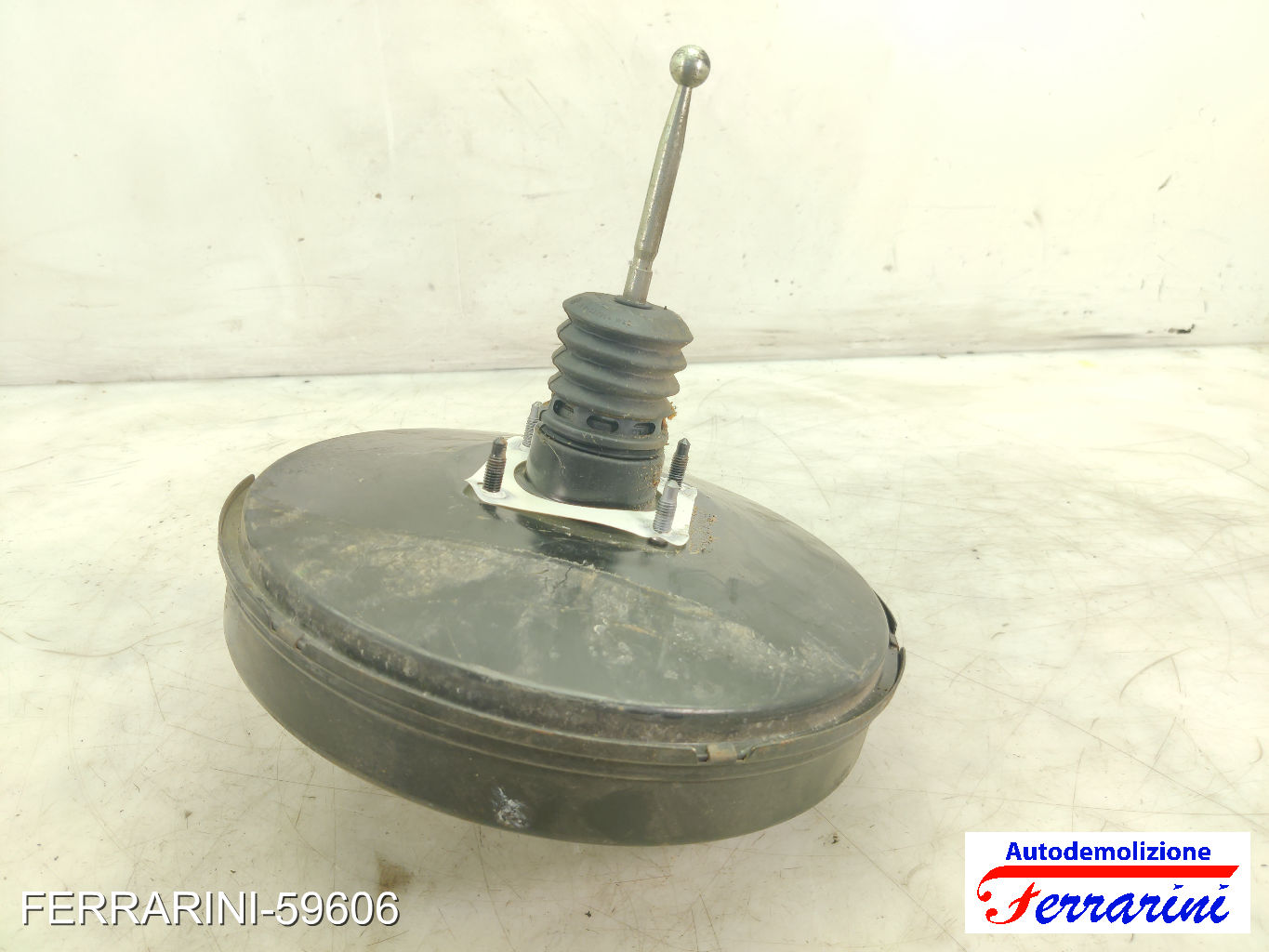 Servofreno VW PASSAT VARIANT 3C5 2.0 TDI 2005-2009 3C1614105L, 3C1614105 8
