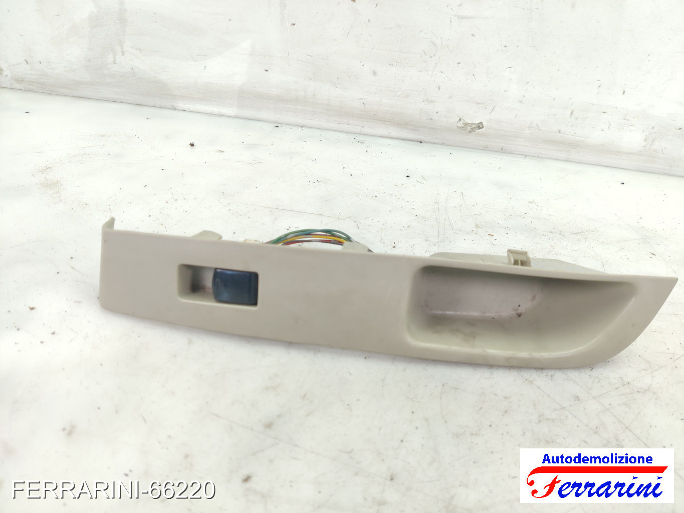 Pulsantiera Tastiera Alzavetro NISSAN MICRA 3 K12 2003-2010 destra, dx, frontale 7
