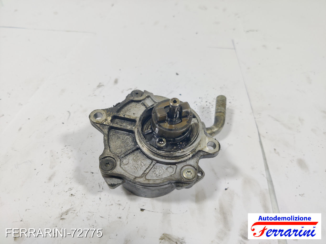 Pompe Vuoto Depressore MERCEDES CLASSE C W203 C 200 CDI 2000-2003 A6112300065
