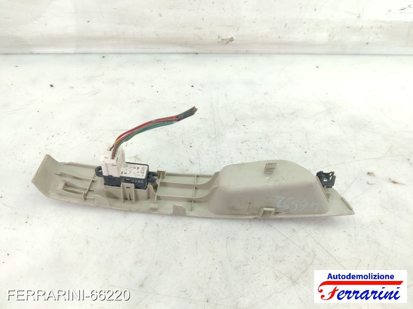 Pulsantiera Tastiera Alzavetro NISSAN MICRA 3 K12 2003-2010 destra, dx, frontale