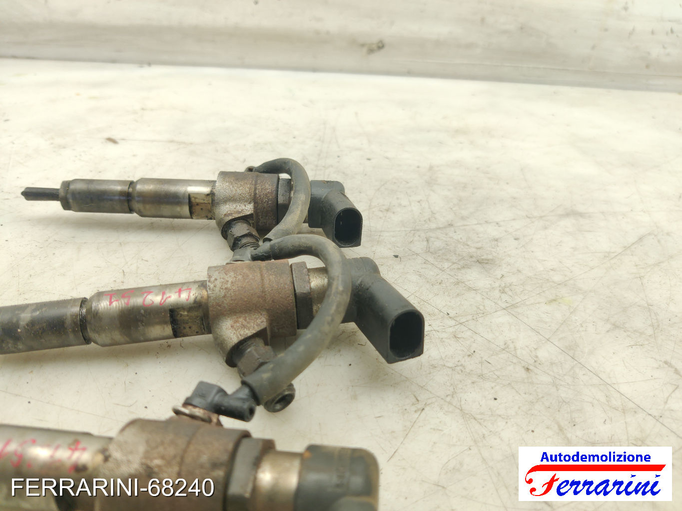 Iniettore FORD FIESTA 5 JD, JH 1.4 TDCI 2001-2008