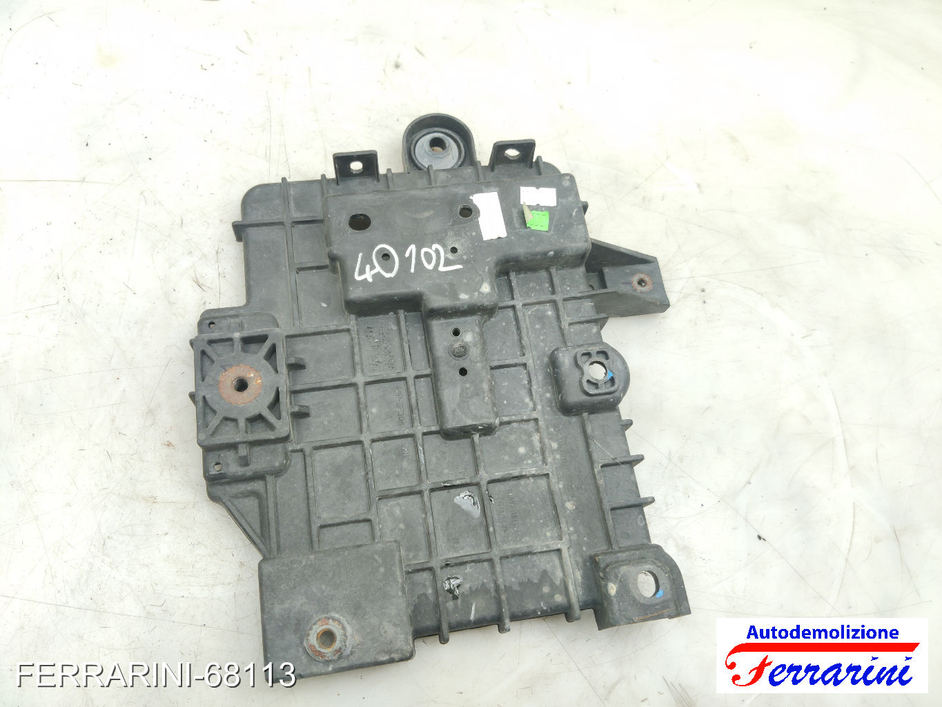 supporto batteria HYUNDAI I10 BA, IA 1.0 2013-2023 37151K7000, 40107