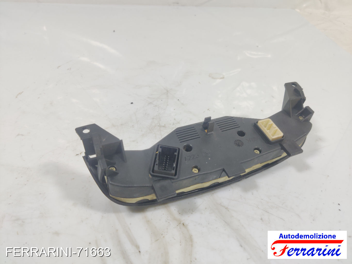 Pulsantiera Tastiera Alzavetro FIAT PUNTO 188 1999-2010 735268025