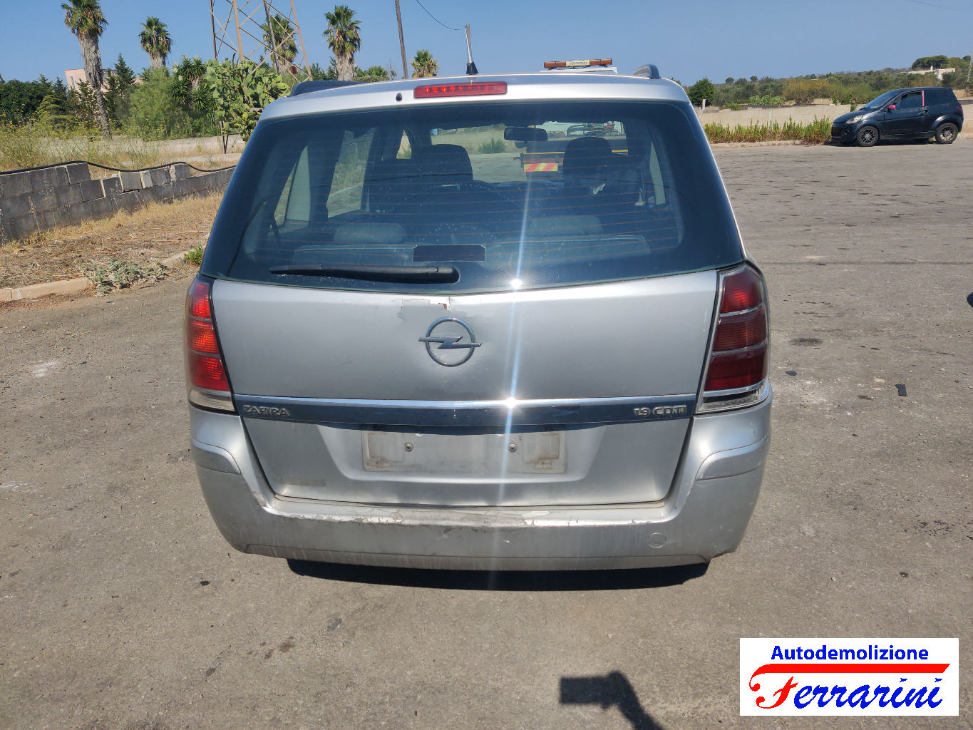 Opel Zafira B 77