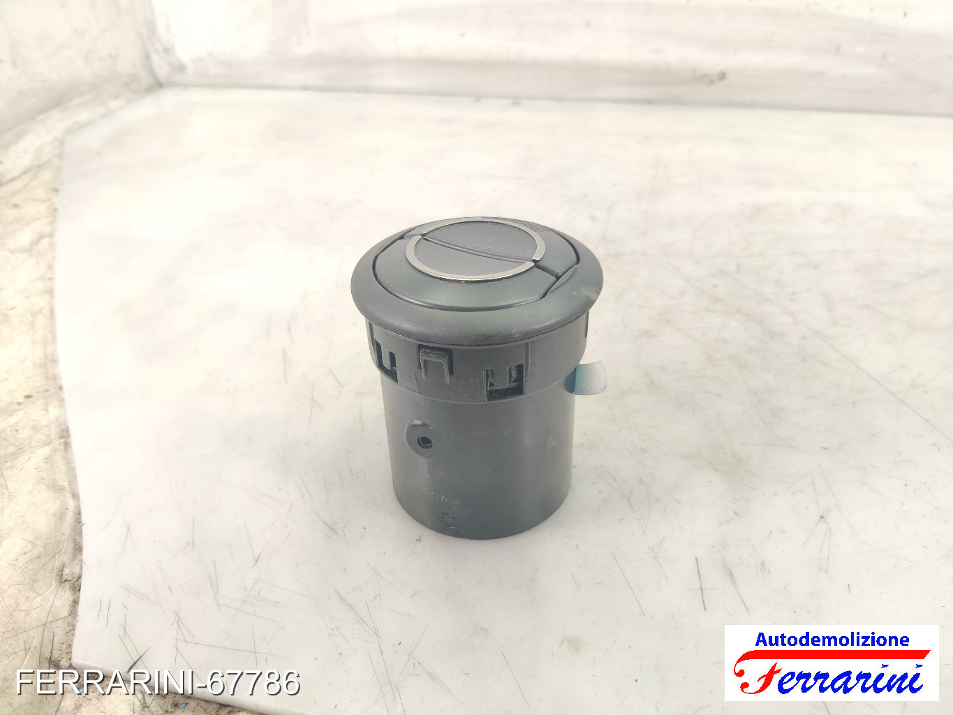 Bocchetta Areazione ALFA ROMEO MITO 955 2009-2016 anteriore, frontale centrale