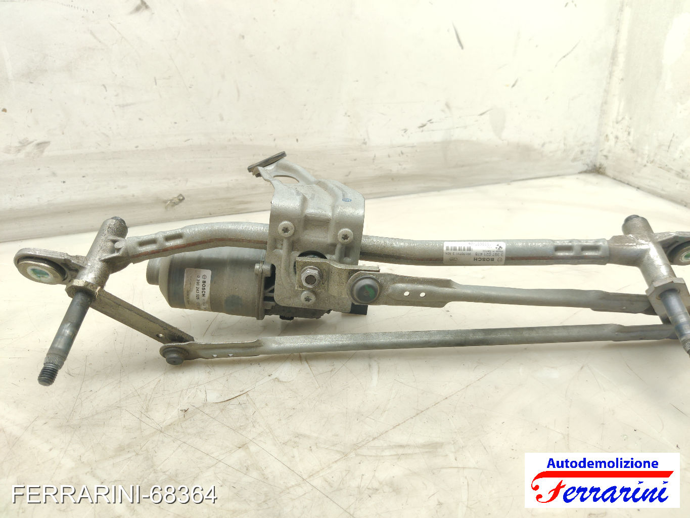 Spazzacqua Motorino Tergicristallo BMW X1 F48 2015-2023 anteriore, frontale