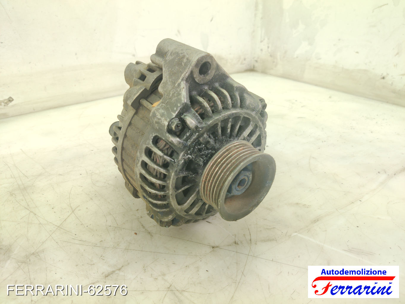 Alternatore CITROEN C4 COUPE LA 1.6 HDI 2004-2011 9646321880