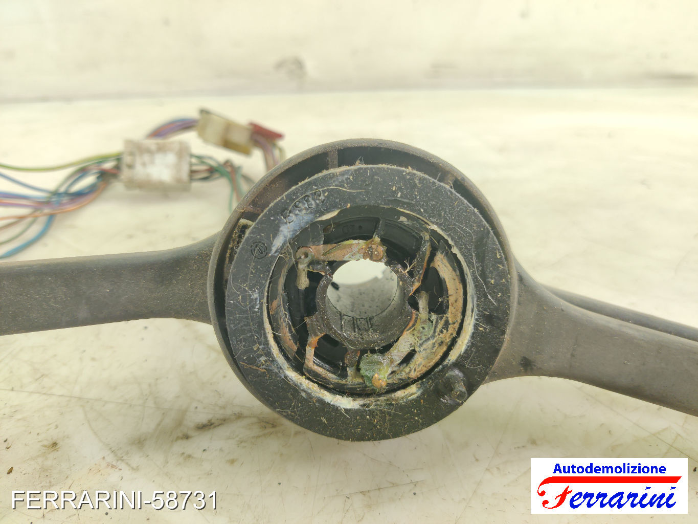 Devioluci FIAT UNO 146 1989-1992 181996880, 181996870, 181857070 8