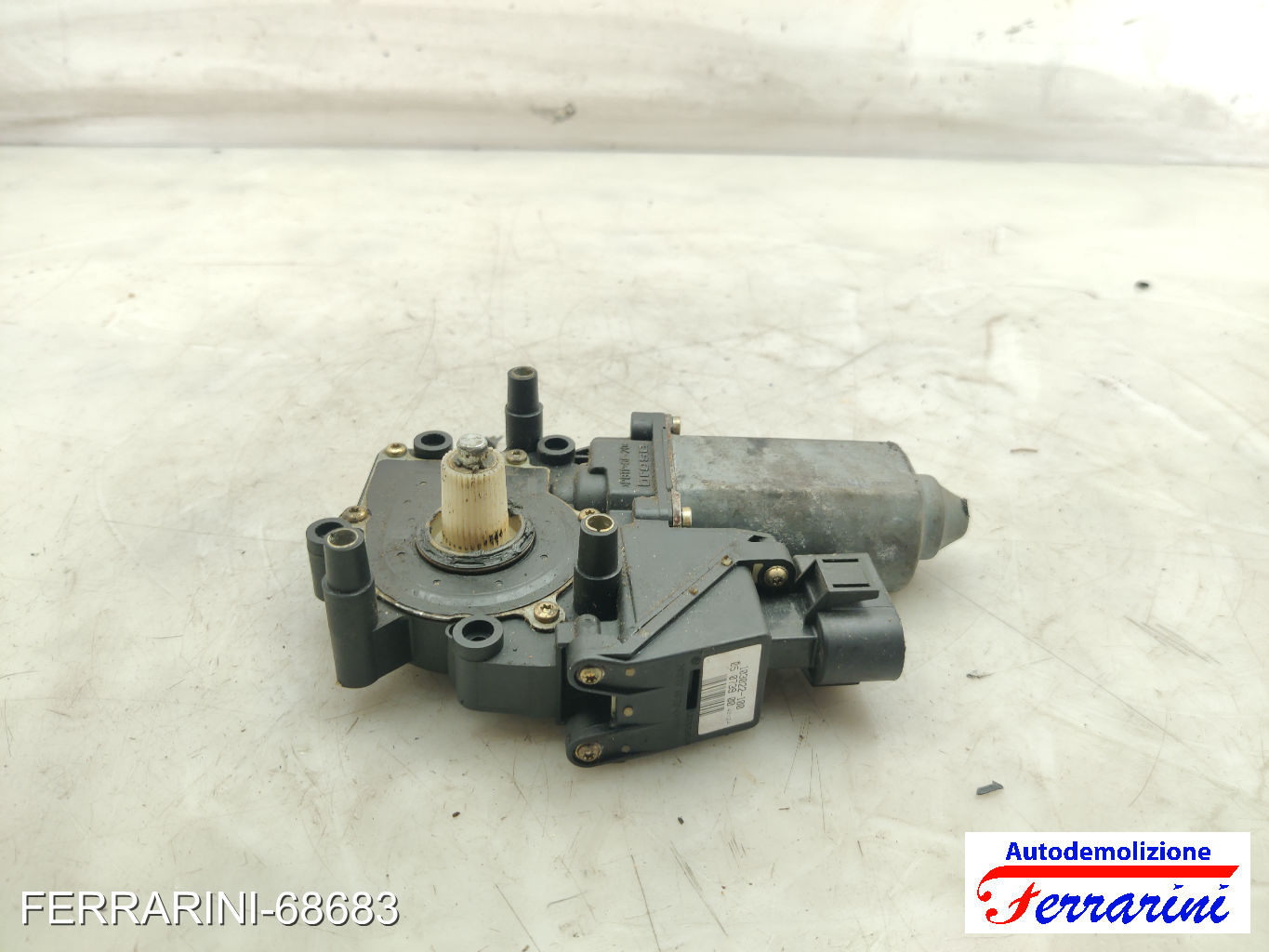 Motorino Alzavetro AUDI A4 AT 8D5 1.9 TDI 1996-2001 8D0959802E, 8D0959802G 10