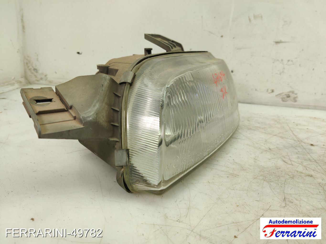 Faro Anteriore FIAT PUNTO 176 1993-1999 sinistro, sx 46402650, 46402660