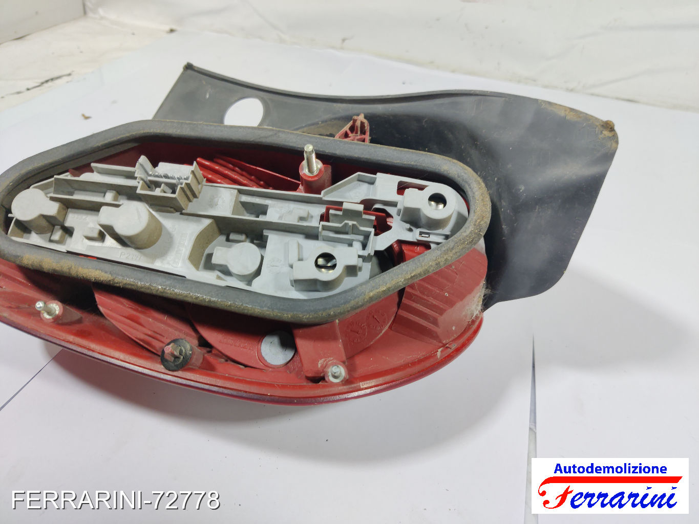 Fanalino Stop Posteriore RENAULT MODUS F/JP0 2004-2023 sinistro, sx, posteriore