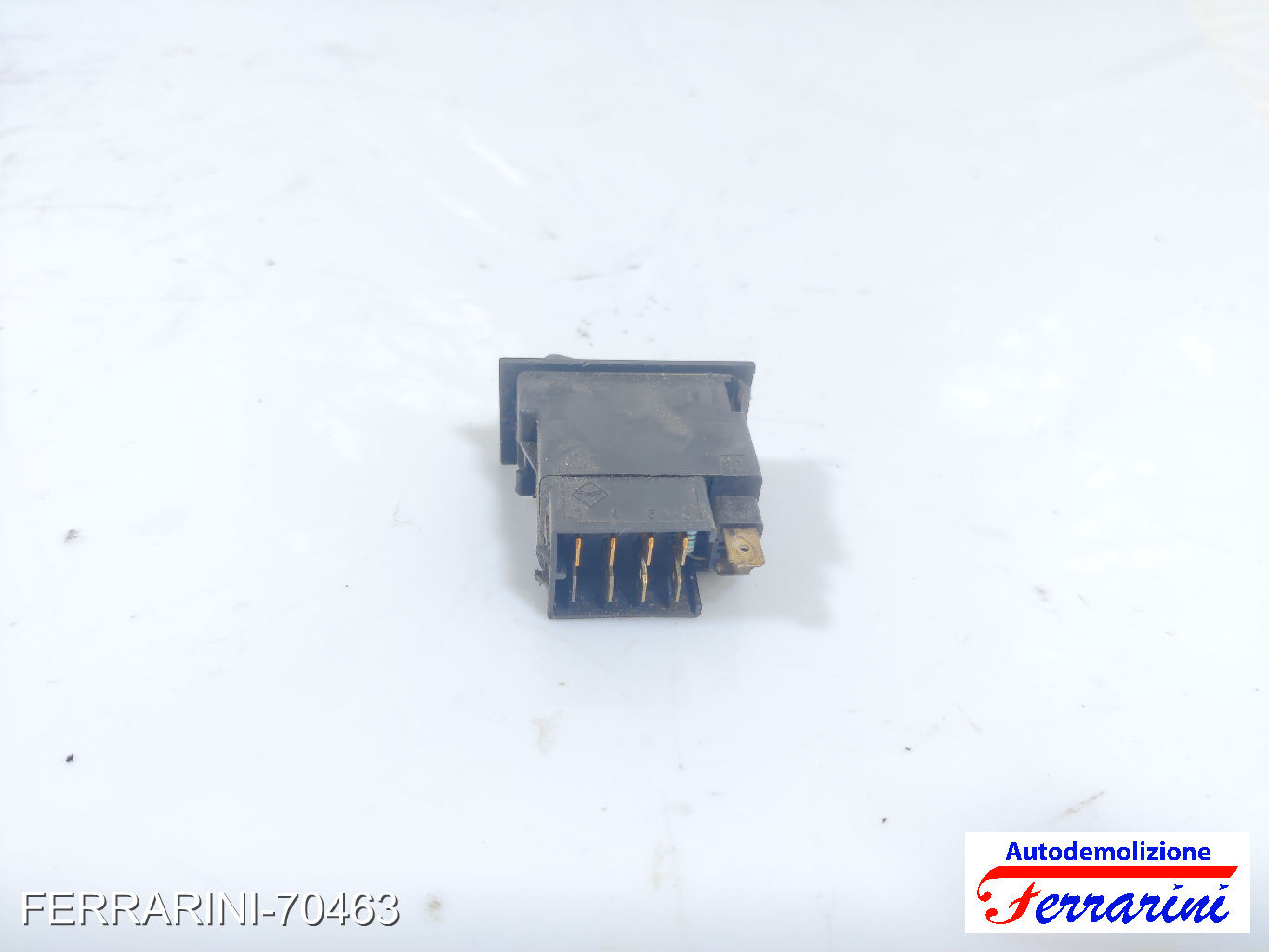 Interruttore Quattro Frecce FIAT FIORINO 147 1982-1988 4366880, 4413891 6