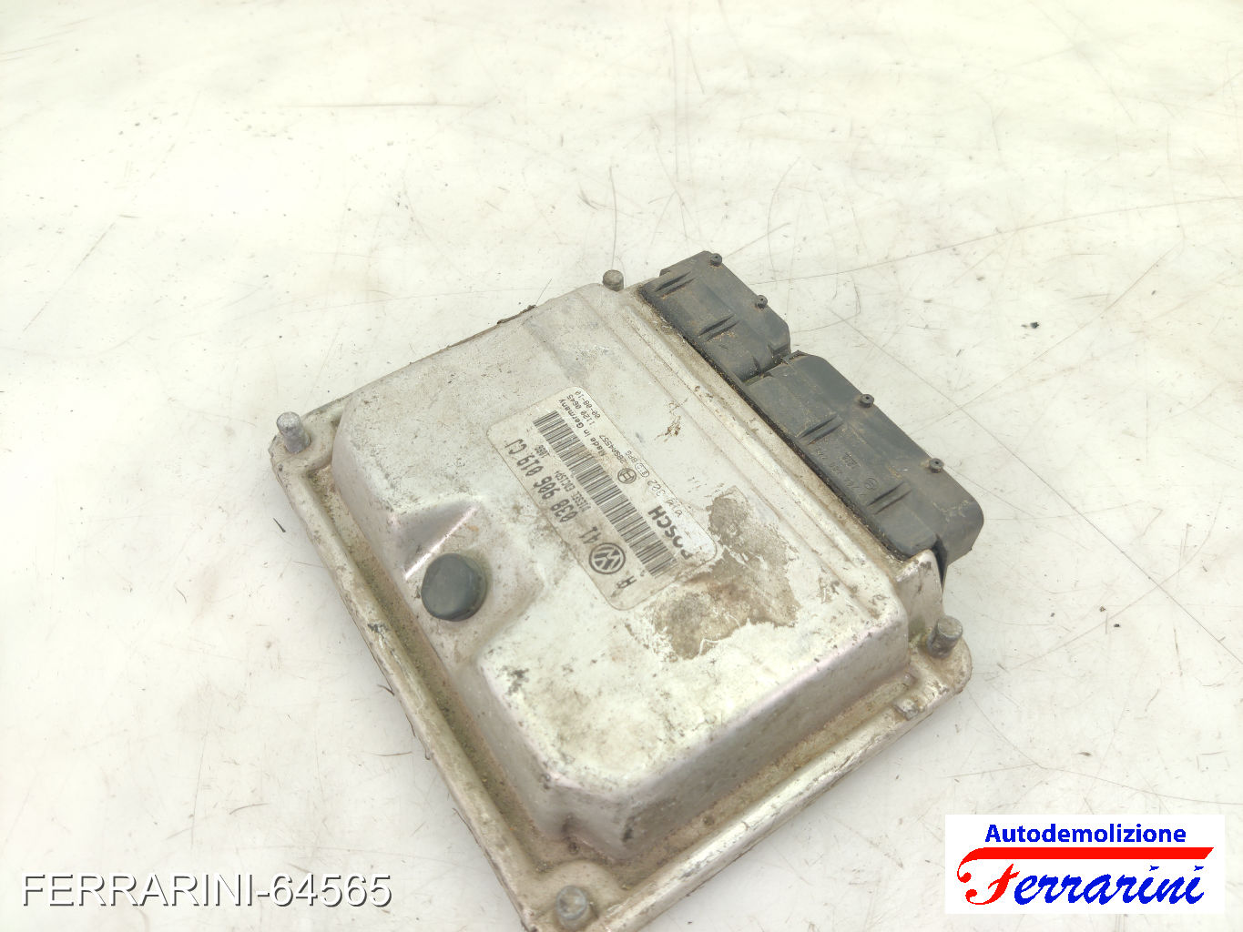 Centralina Motore VW GOLF 4 1J1 1.9 TDI 1998-2001 038906019CJ, 28SA4557