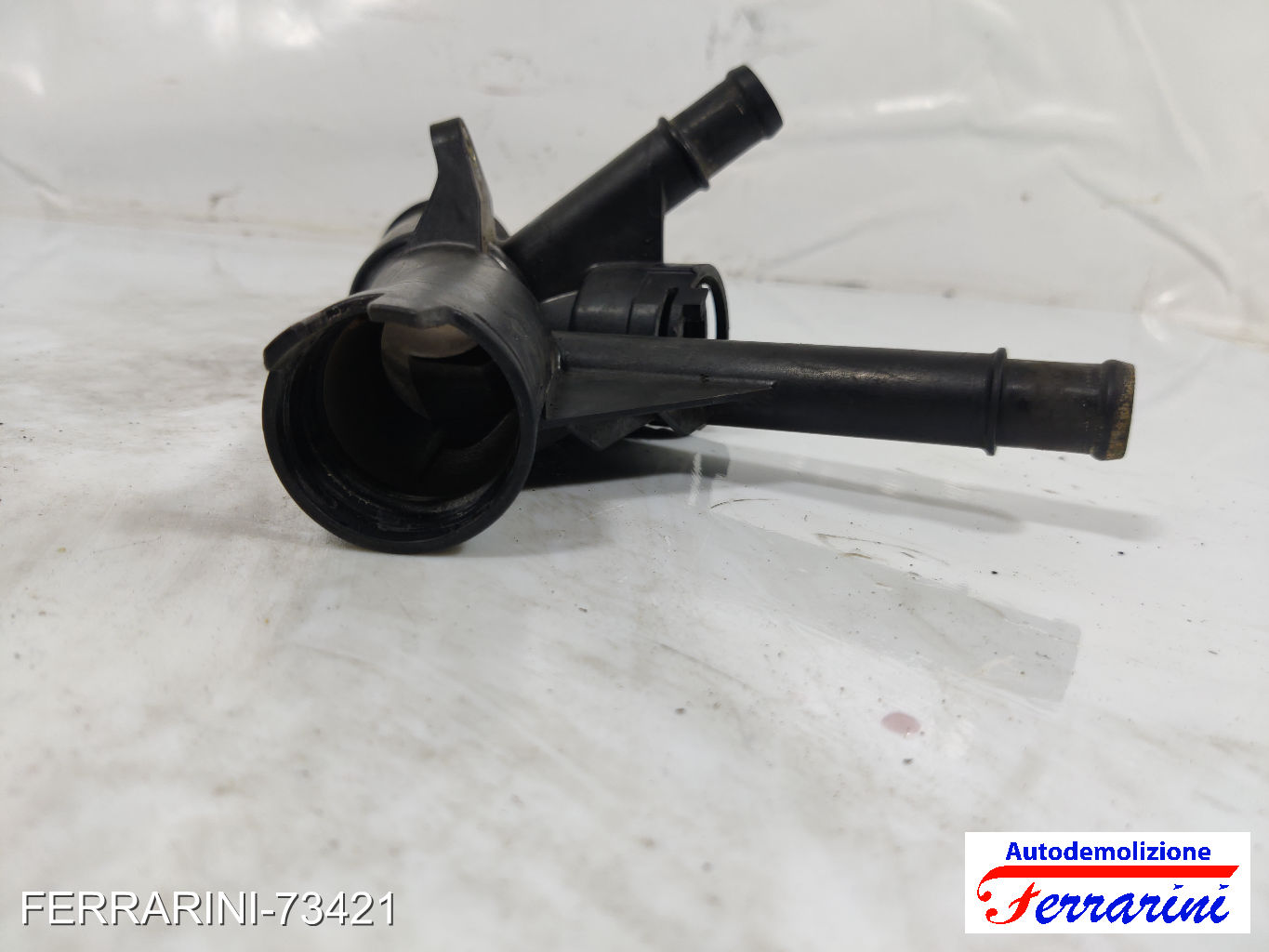 Termostato VW GOLF 7 5G1, BE1, BE2, BQ1 2.0 TDI 2012-2020 04L121026J, 304L121026