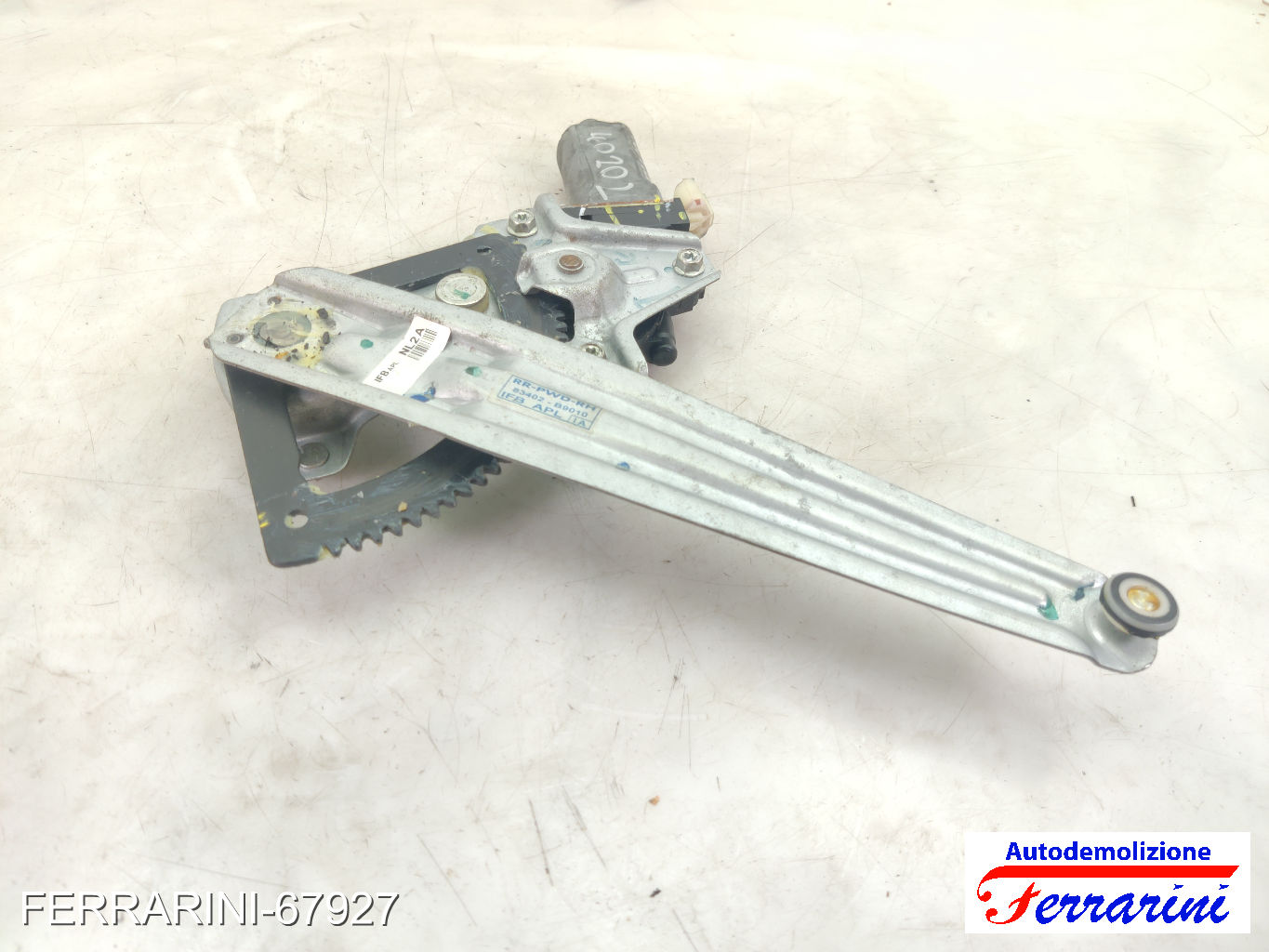 Motorino Alzavetro HYUNDAI I10 BA, IA 1.0 2013-2023 83481B9000, 9A021047