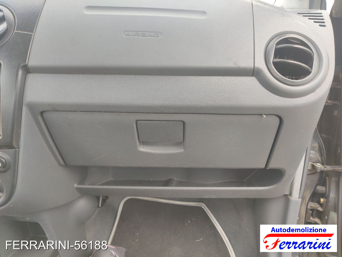 Sportellino Vano Cruscotto