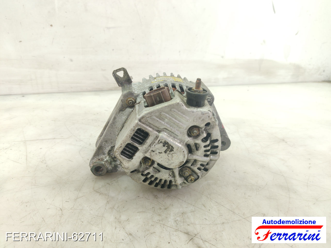 Alternatore TOYOTA COROLLA VERSO E12 1.6 VVT-I 2001-2004 2706022030, 3140080G10 9