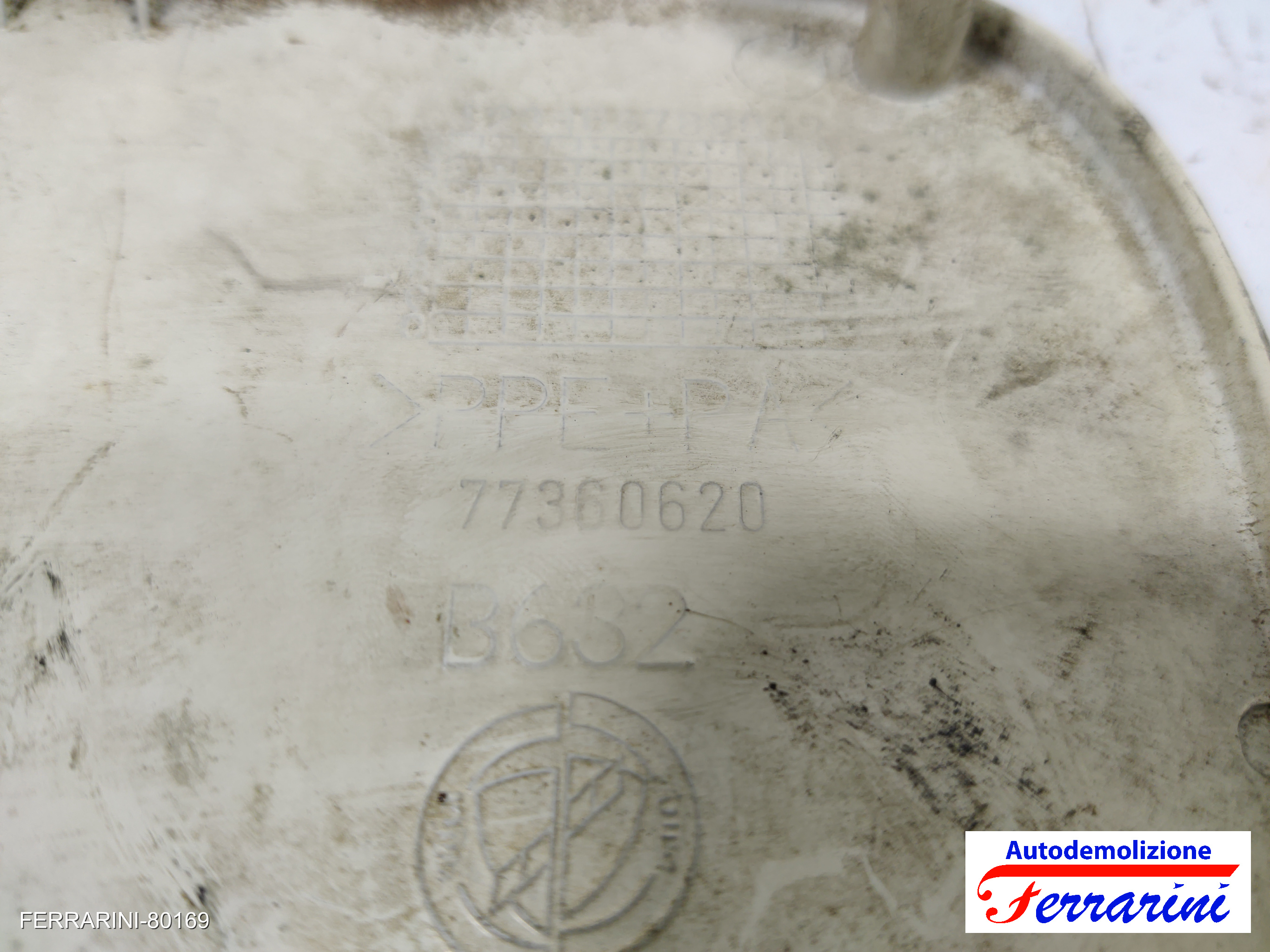 Sportellino Carburante FIAT PUNTO 176 1993-1999