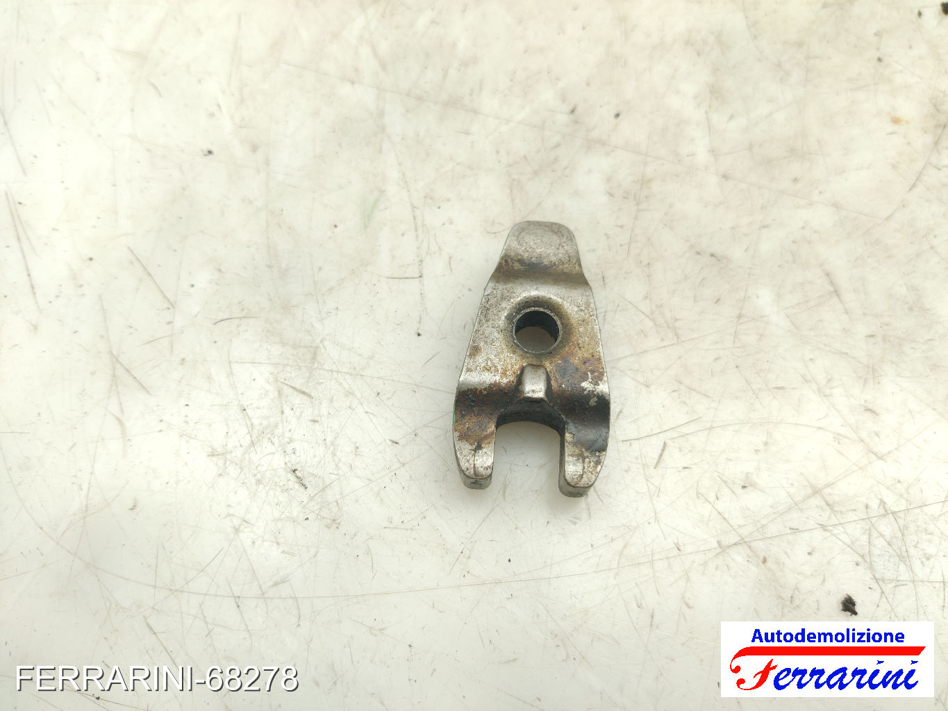 kit 4 staffe iniettori CITROEN C2 JM 1.4 HDI 2003-2009 198263, 1233685, 198283
