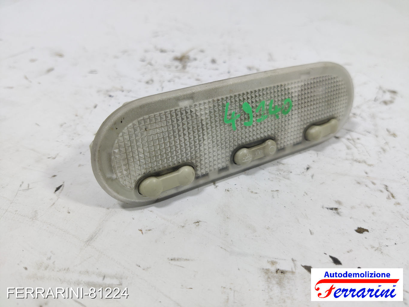 Plafoniera NISSAN MICRA 3 K12 2003-2010 anteriore, frontale centrale, ant