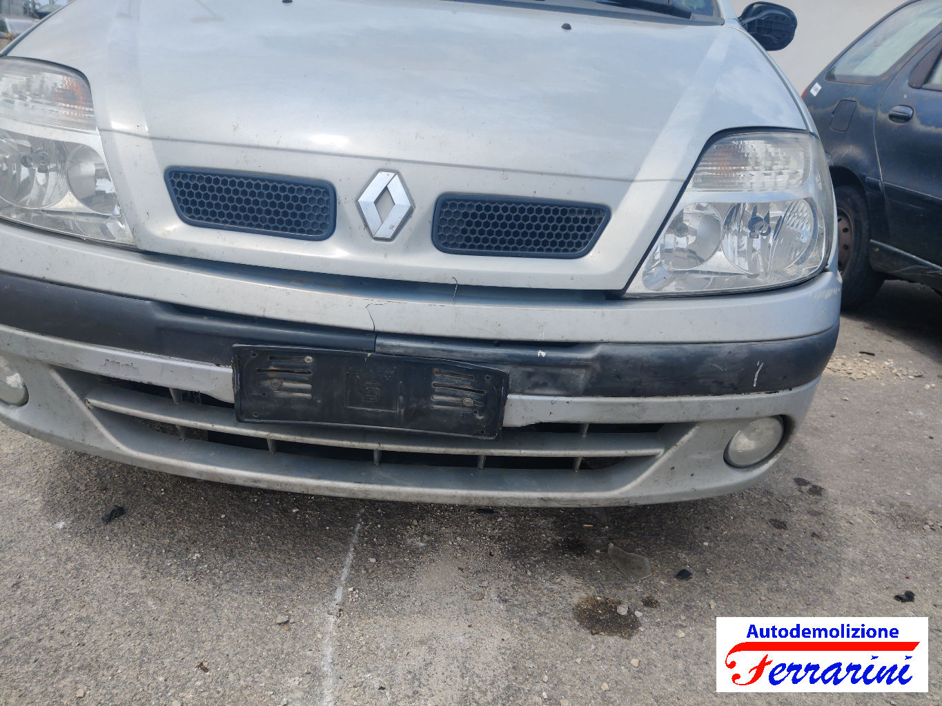 Renault Megane Scenic JA0/1 1.9 DTI 98CV 1997-1999