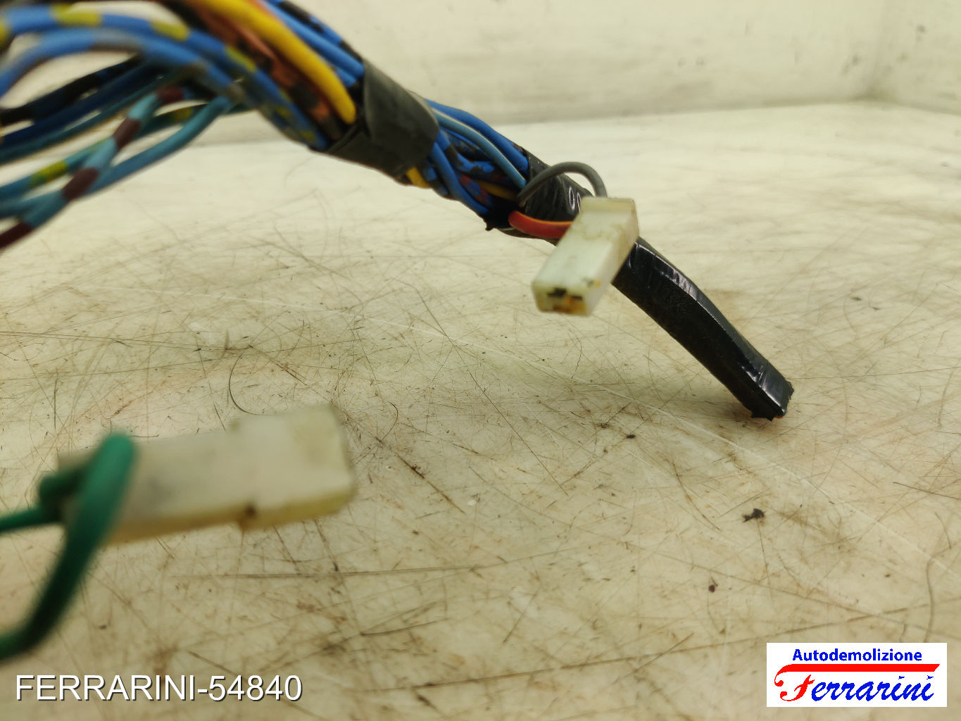 Devioluci FIAT UNO 146 1984-1995 181996880, 181997280, 182427080 8