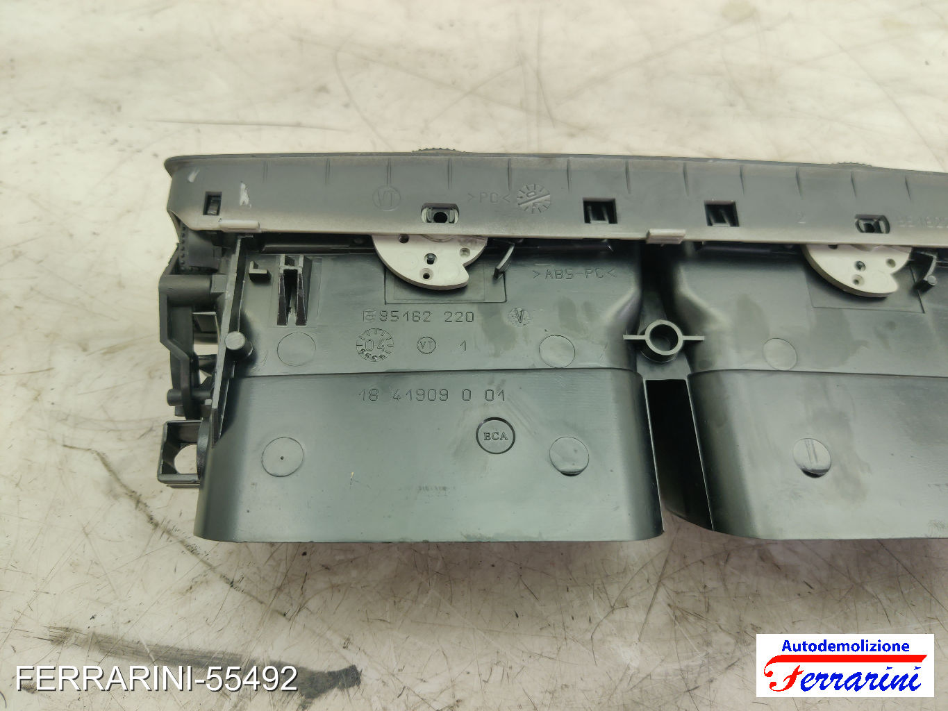 Bocchetta Areazione VW PASSAT VARIANT 3B6 2000-2005 anteriore, frontale centrale