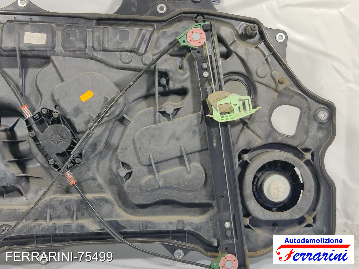 Alzavetro LANCIA YPSILON 843 2003-2011 destro, dx, frontale, anteriore 735409598