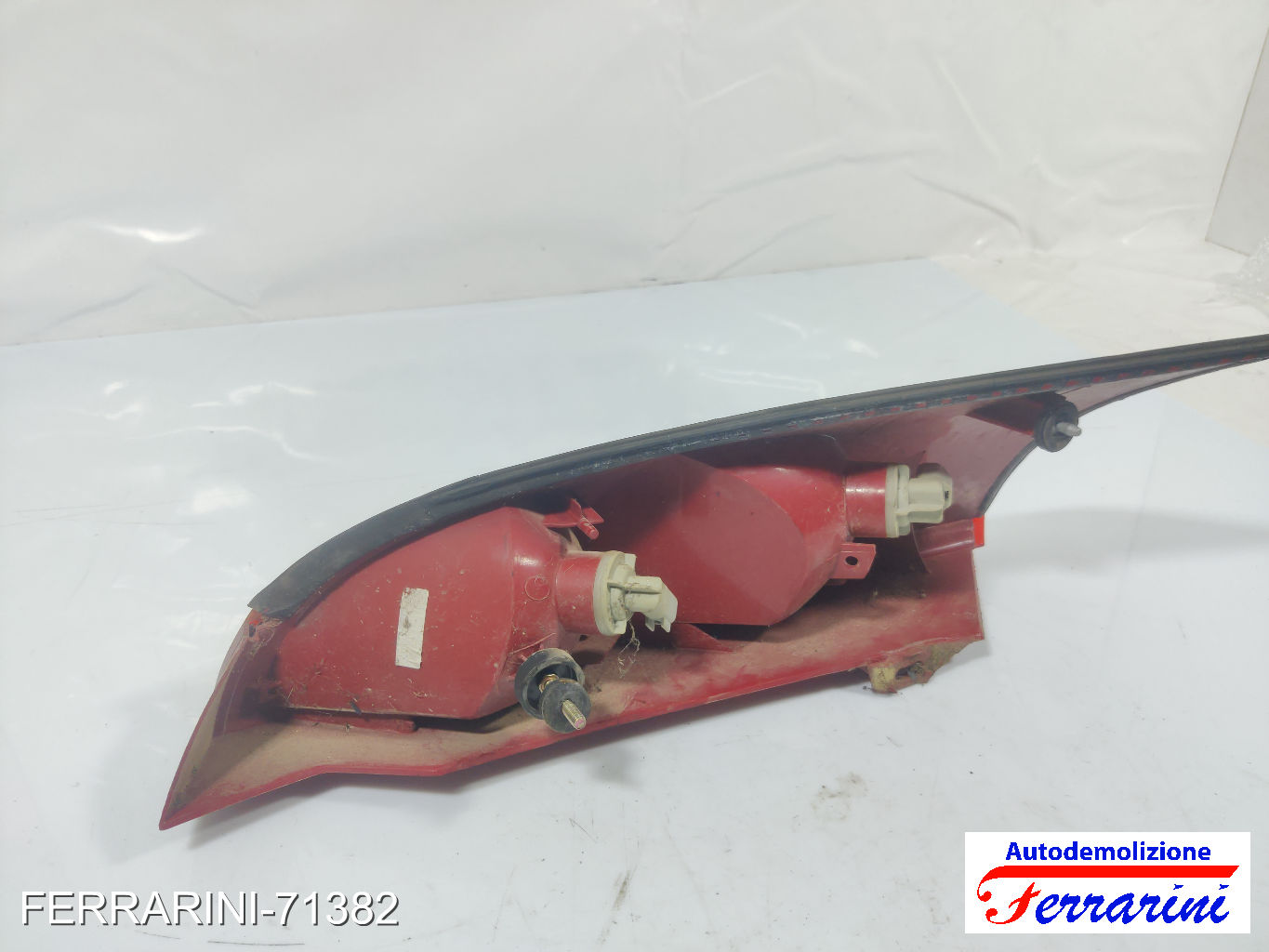Fanalino Stop Posteriore FORD FOCUS DAW, DBW 2001-2004 destro, dx, posteriore