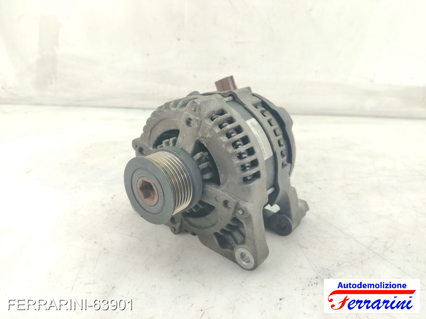 Alternatore FORD FOCUS 2 DA, DP, HCP 1.6 TDCI 2004-2012 1042103510, 1042103512