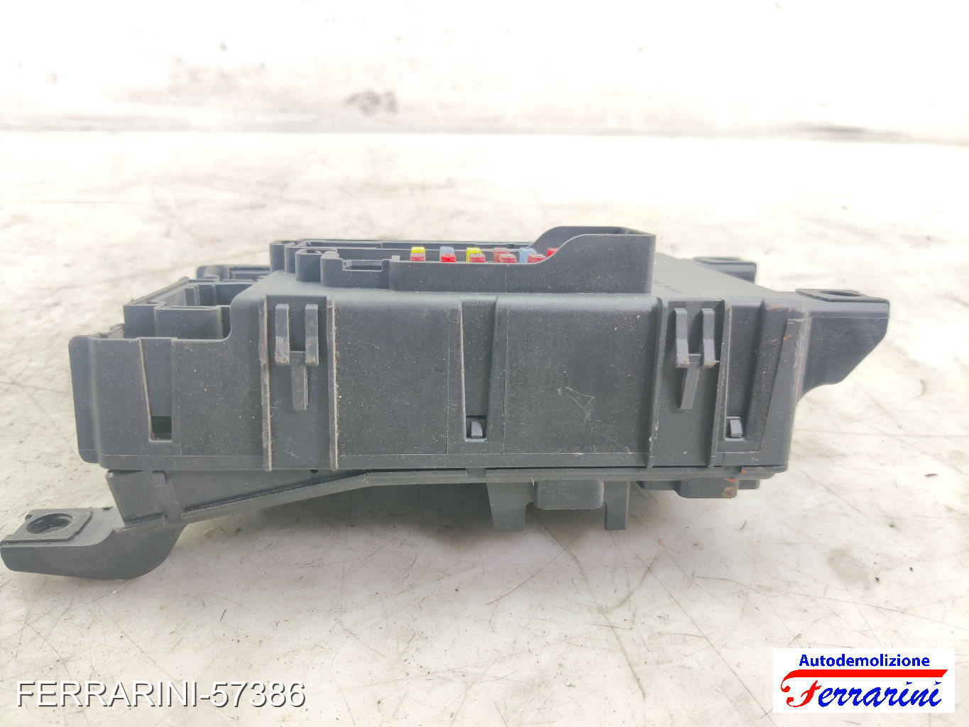 Body Computer FIAT GRANDE PUNTO 199 1.3 D MULTIJET 2005-2010 00517986150 8
