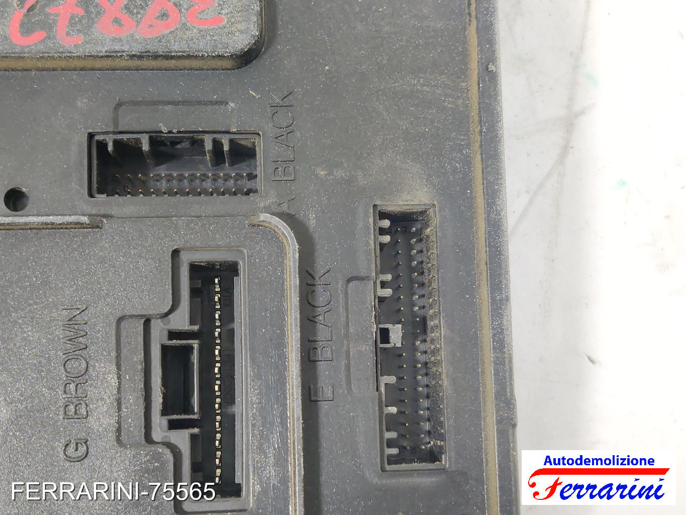 Body Computer RENAULT SCENIC 3 JZ0/1 1.5 DCI 2009-2023 284B15986R, 180098101 6