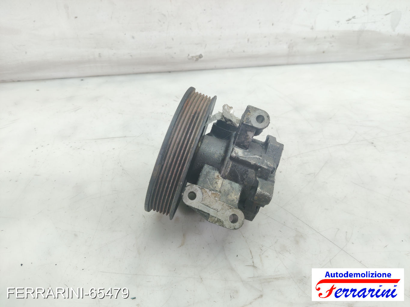 Pompa Servosterzo MERCEDES CLASSE C W203 C 220 CDI 2000-2007 A6112300115 9