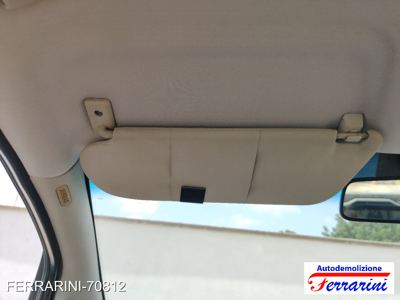 Opel Zafira A 26