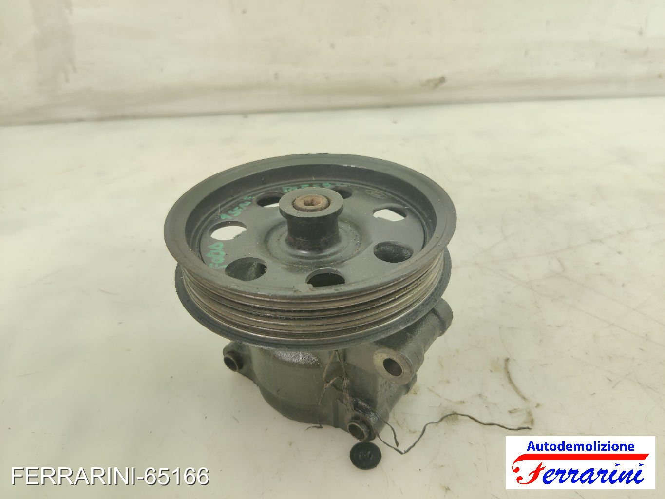 Pompa Servosterzo FORD FOCUS SW DNW 1.8 TURBO DI/TDDI 1999-2004 XS4E3A733AC
