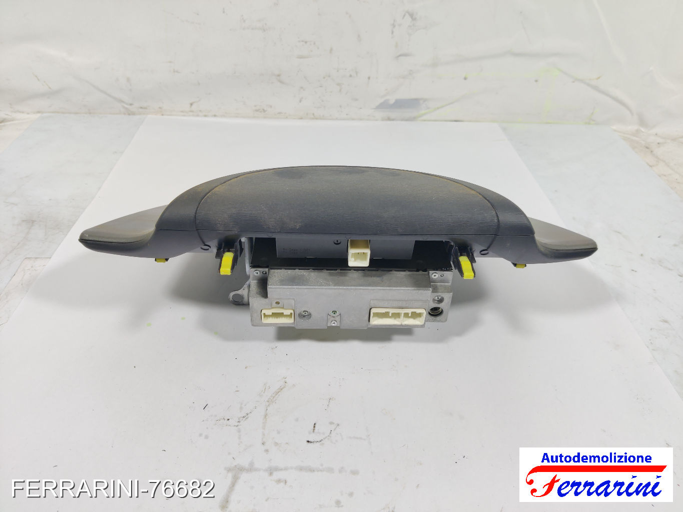 Stereo Radio TOYOTA IQ J1 2009-2015 10