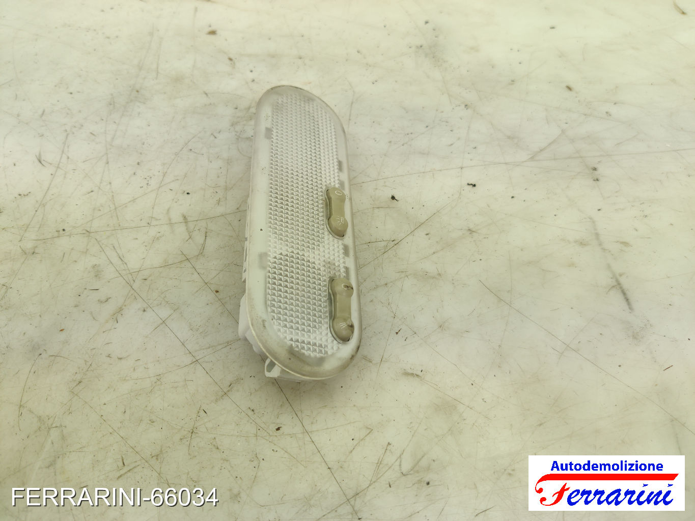 Plafoniera RENAULT MODUS F/JP0 2010-2023 anteriore, frontale centrale, ant
