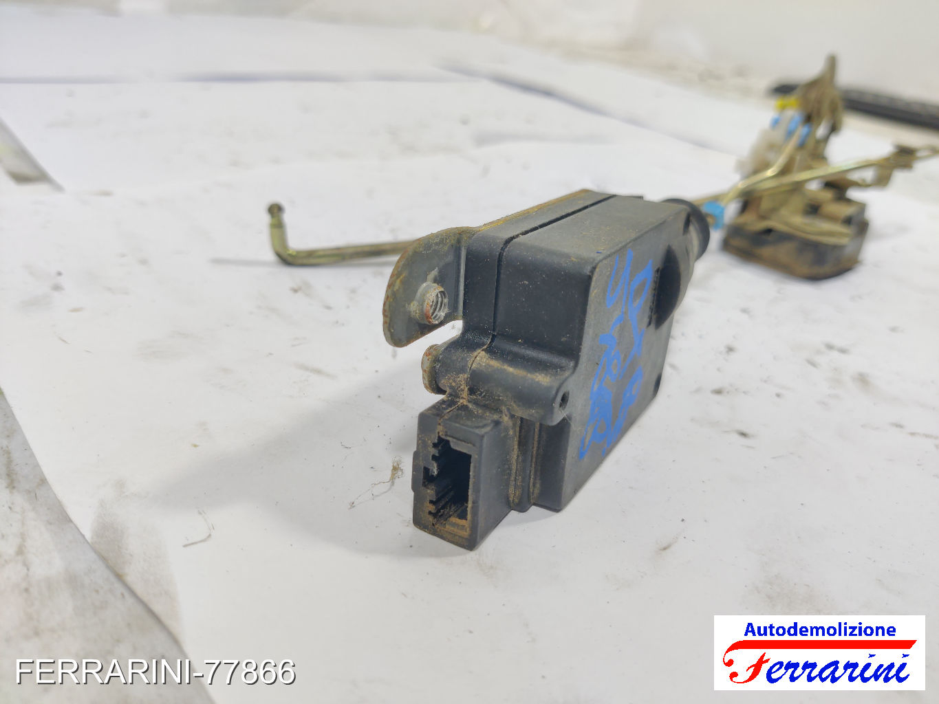 attuatore elettrico e Serratura Porta HYUNDAI ATOS MX 2003-2008 destro, dx