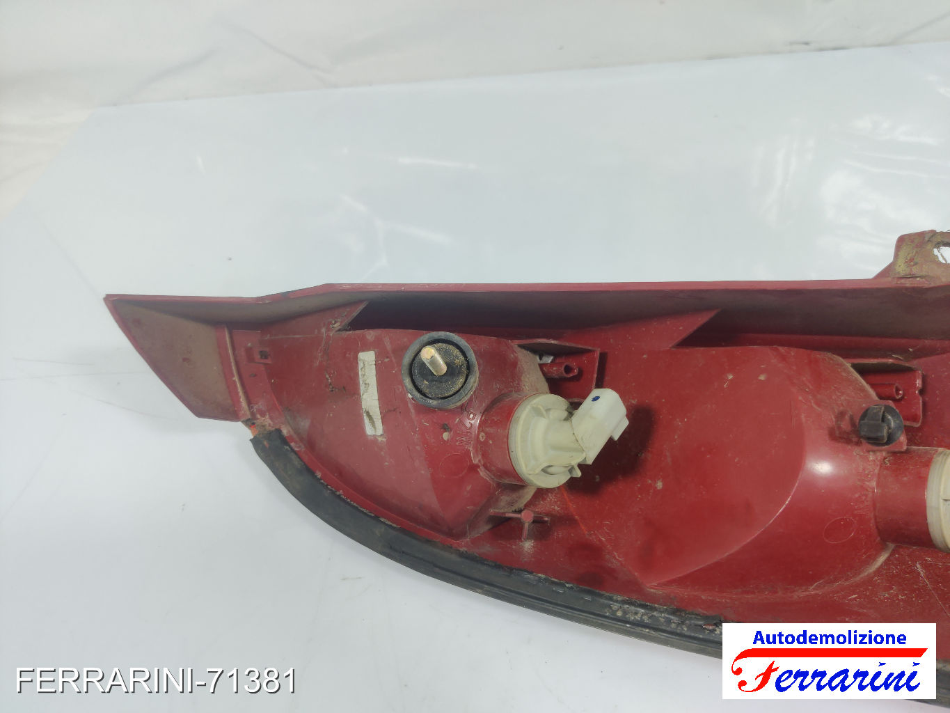 Fanalino Stop Posteriore FORD FOCUS DAW, DBW 2001-2004 sinistro, sx 1214223