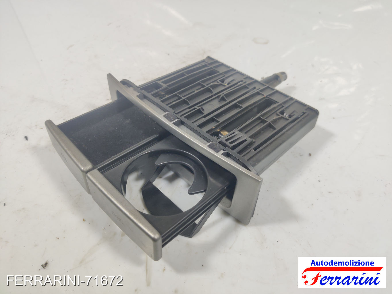 cassetti Portabicchieri ALFA ROMEO 147 937 2004-2010 7352990590, 17270010