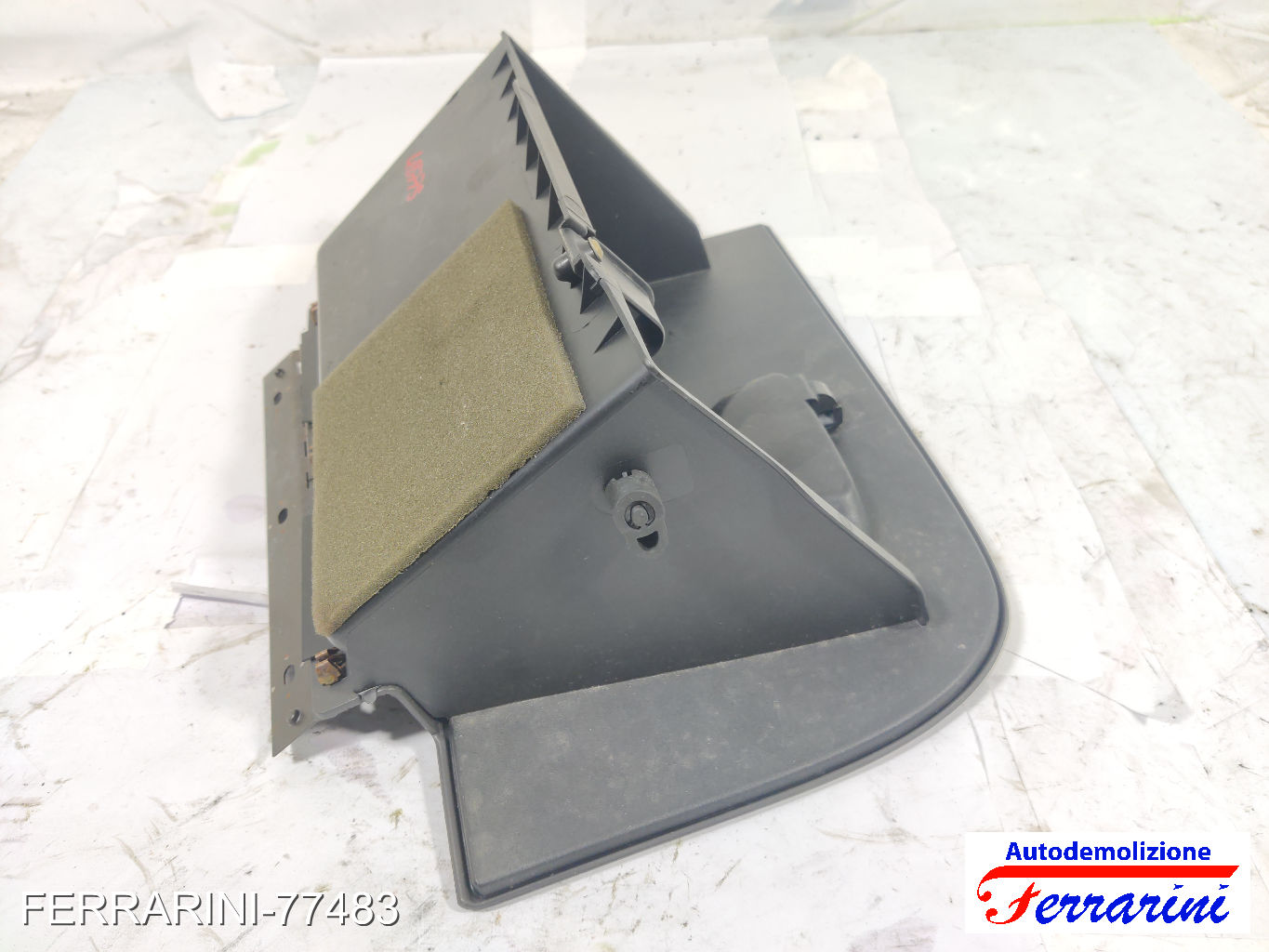 Portaoggetti Passeggero FORD FOCUS SW DNW 1999-2004 8