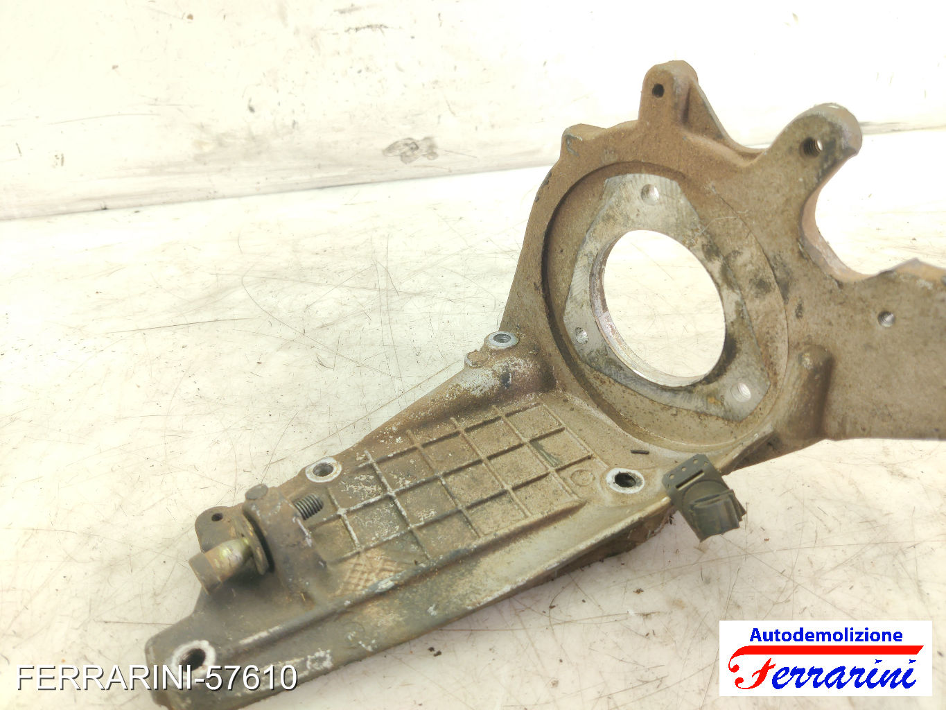 Supporto Semiasse anteriore destro WJY FIAT SCUDO 220 1.9 D 1998-2006