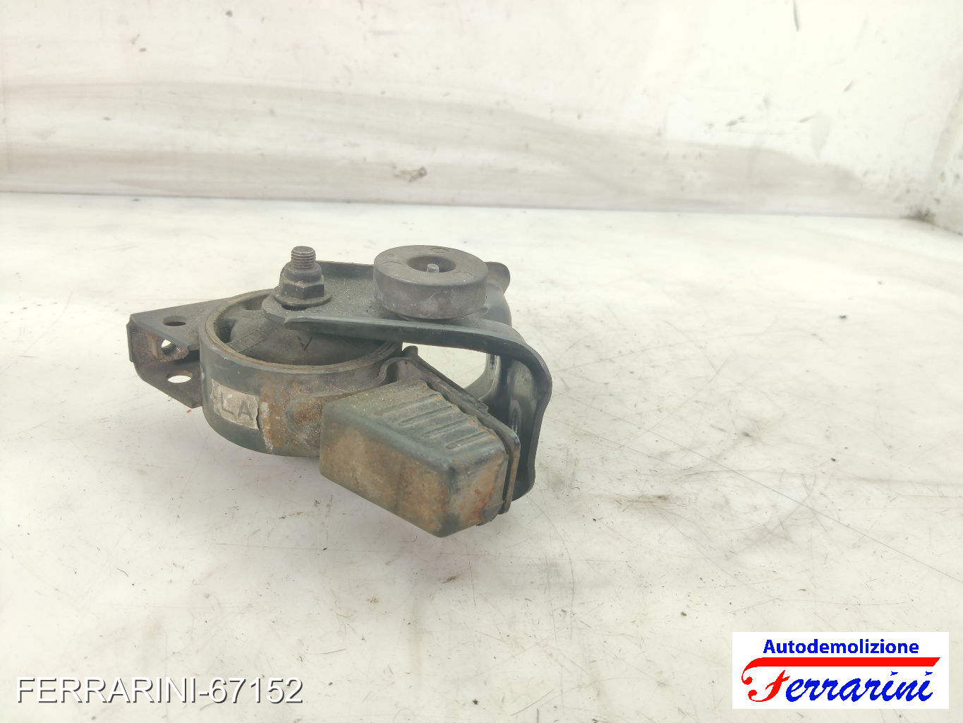 Supporto Motore TOYOTA COROLLA LIFTBACK E11 1.6 2000-2002 123610D020, 123610D021