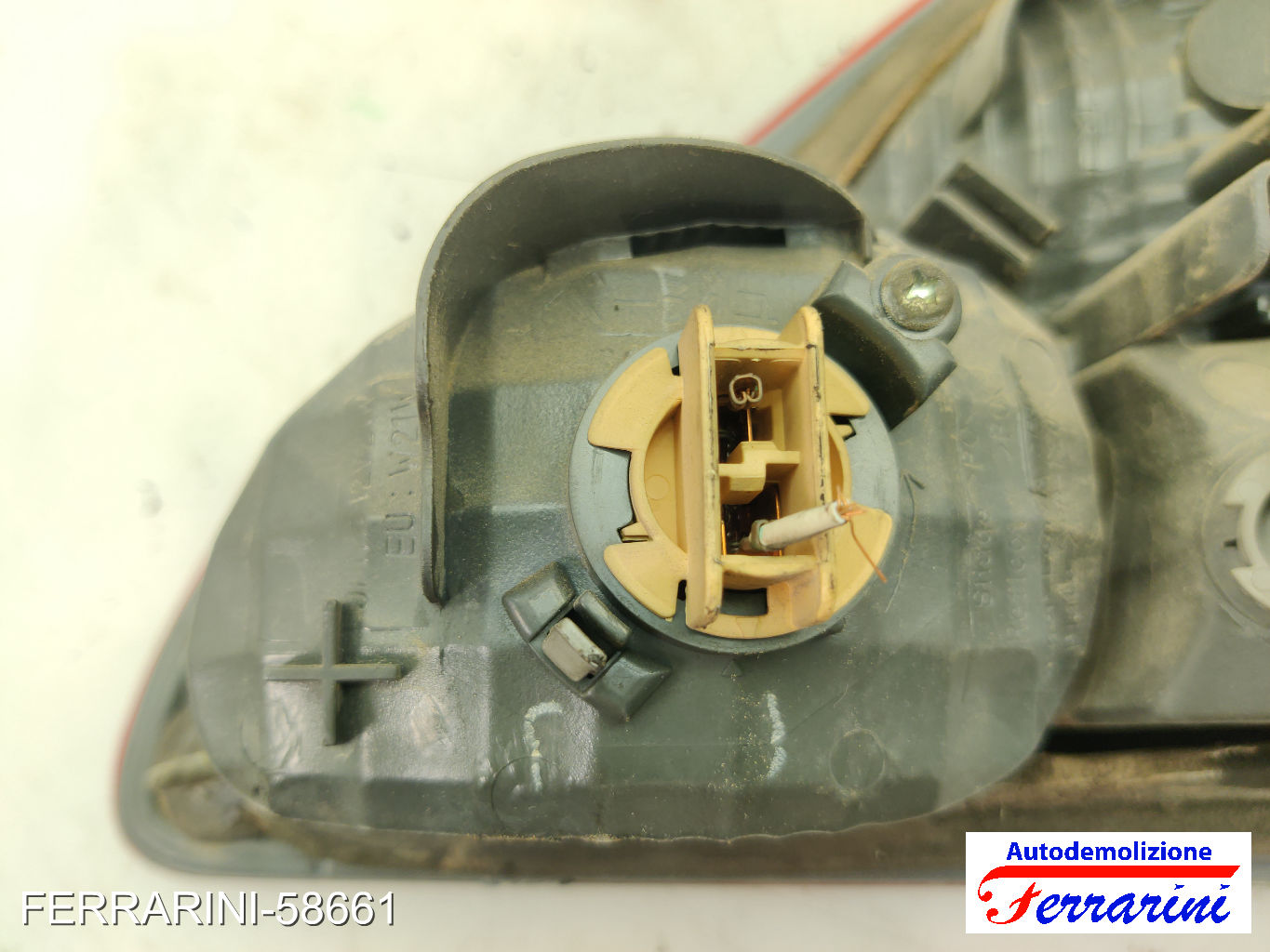 Fanalino Stop Posteriore TOYOTA AVENSIS VERSO M2 2001-2005 sinistro, sx 6
