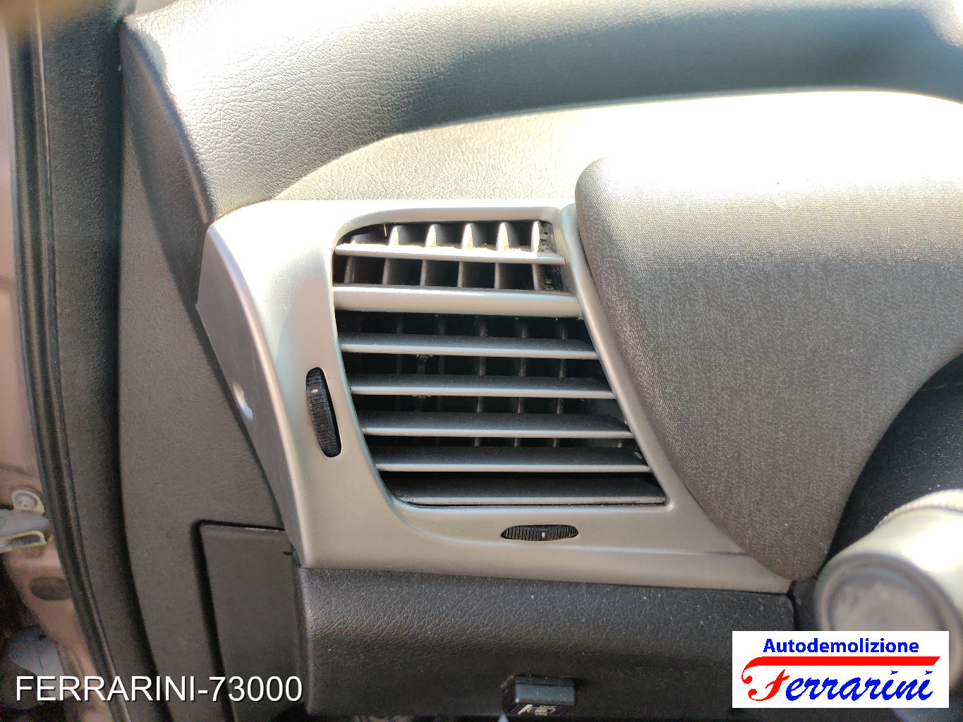 Lancia Ypsilon 29