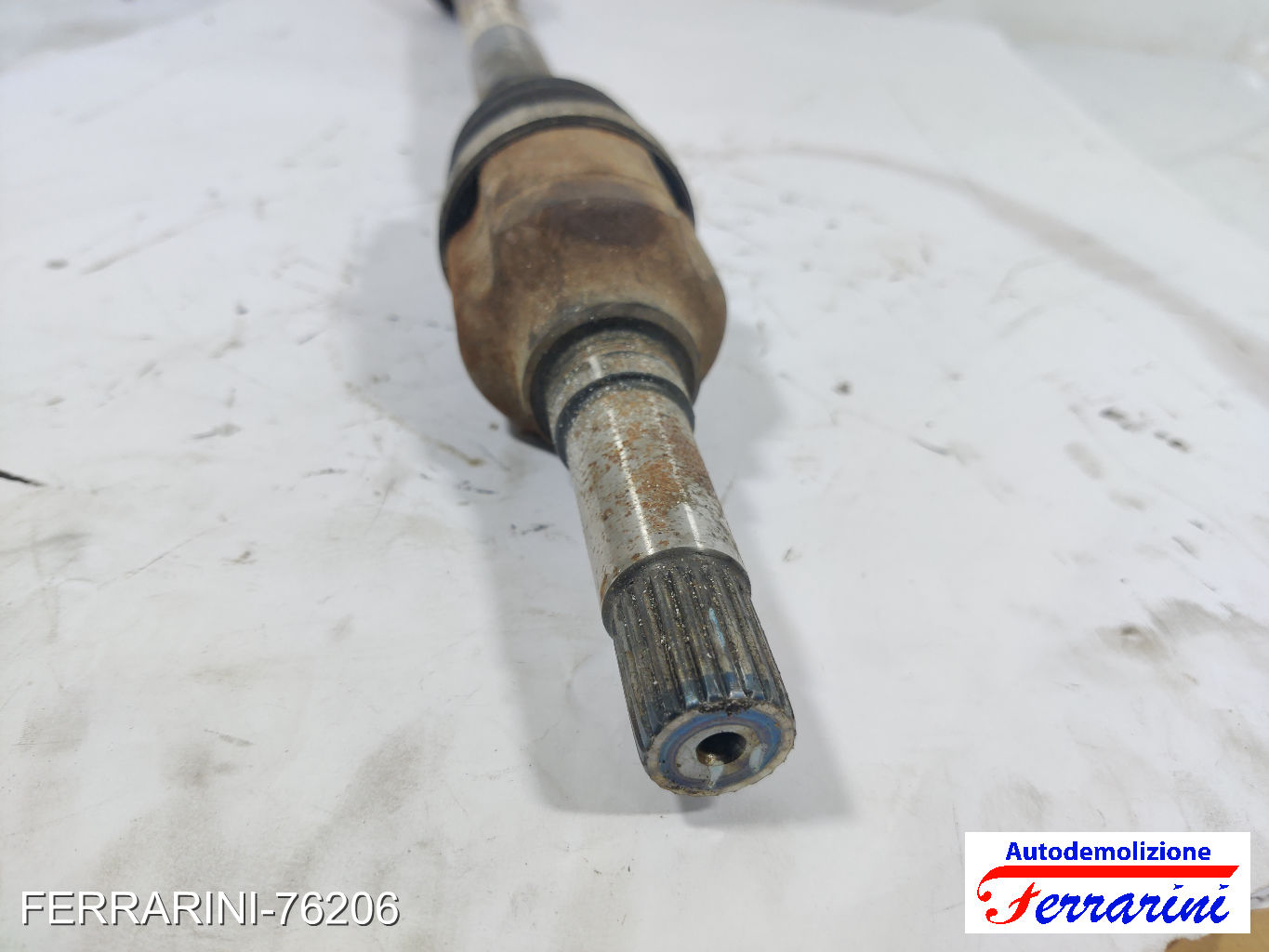 Semiasse CITROEN C3 2 SC 1.1I 2009-2013 9801384880, 9672620680, BJ79LBC184 6